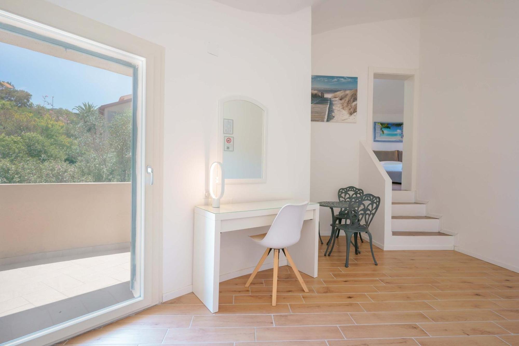 B&B Villa Zola Capoterra Luaran gambar